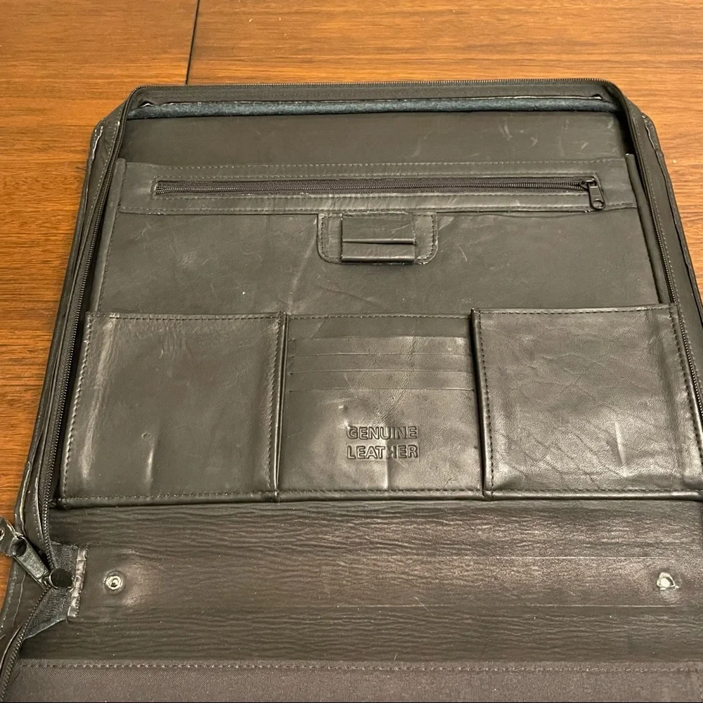 Vintage Monarch Luggage Briefcase Portfolio HIDE-AWAY HANDLES Black Leather Zips